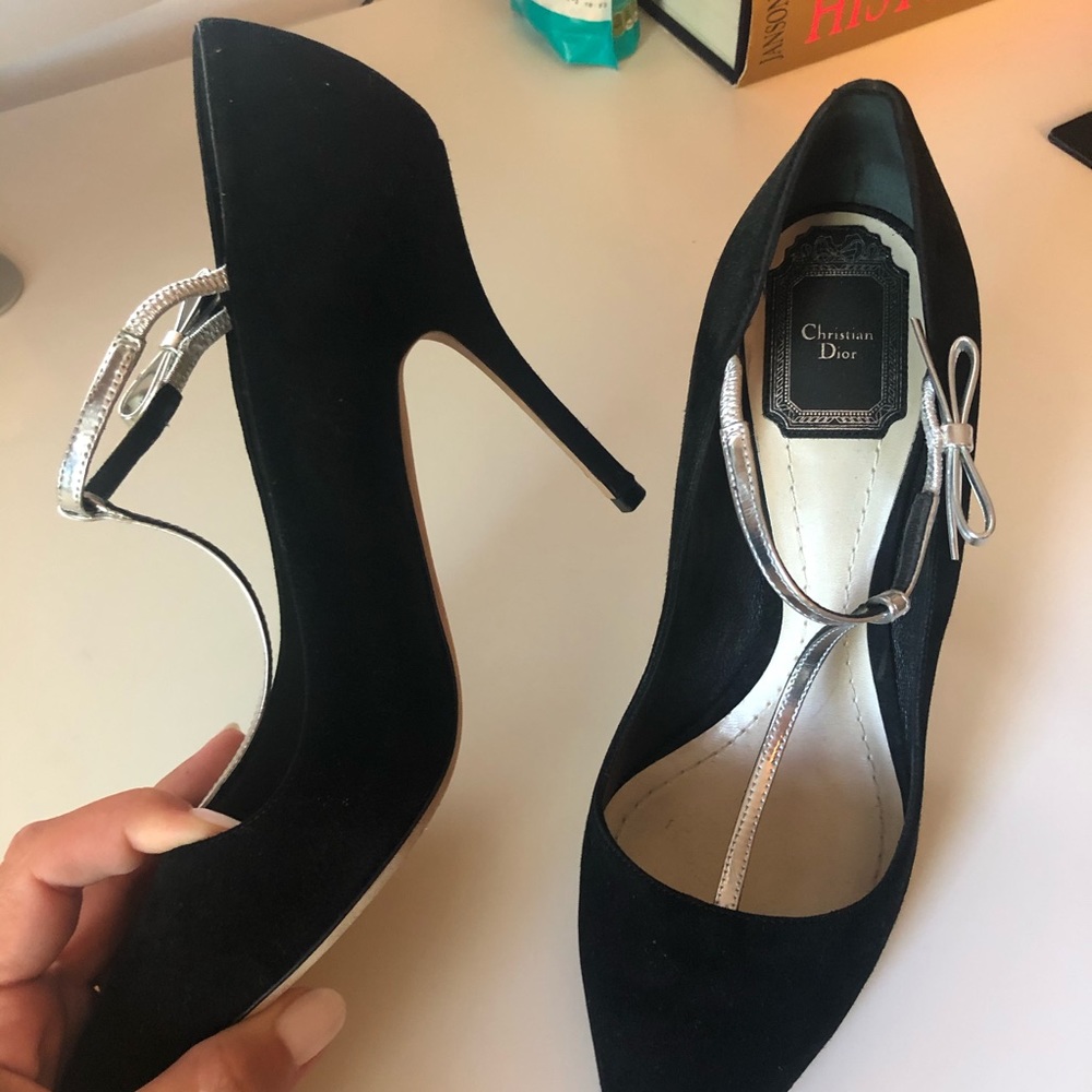 CHRISTIAN DIOR Coquette suede pump - Picture 4 of 11